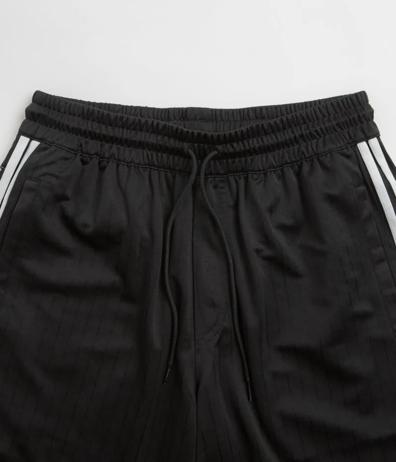 Adidas Classic Shorts - Black / White