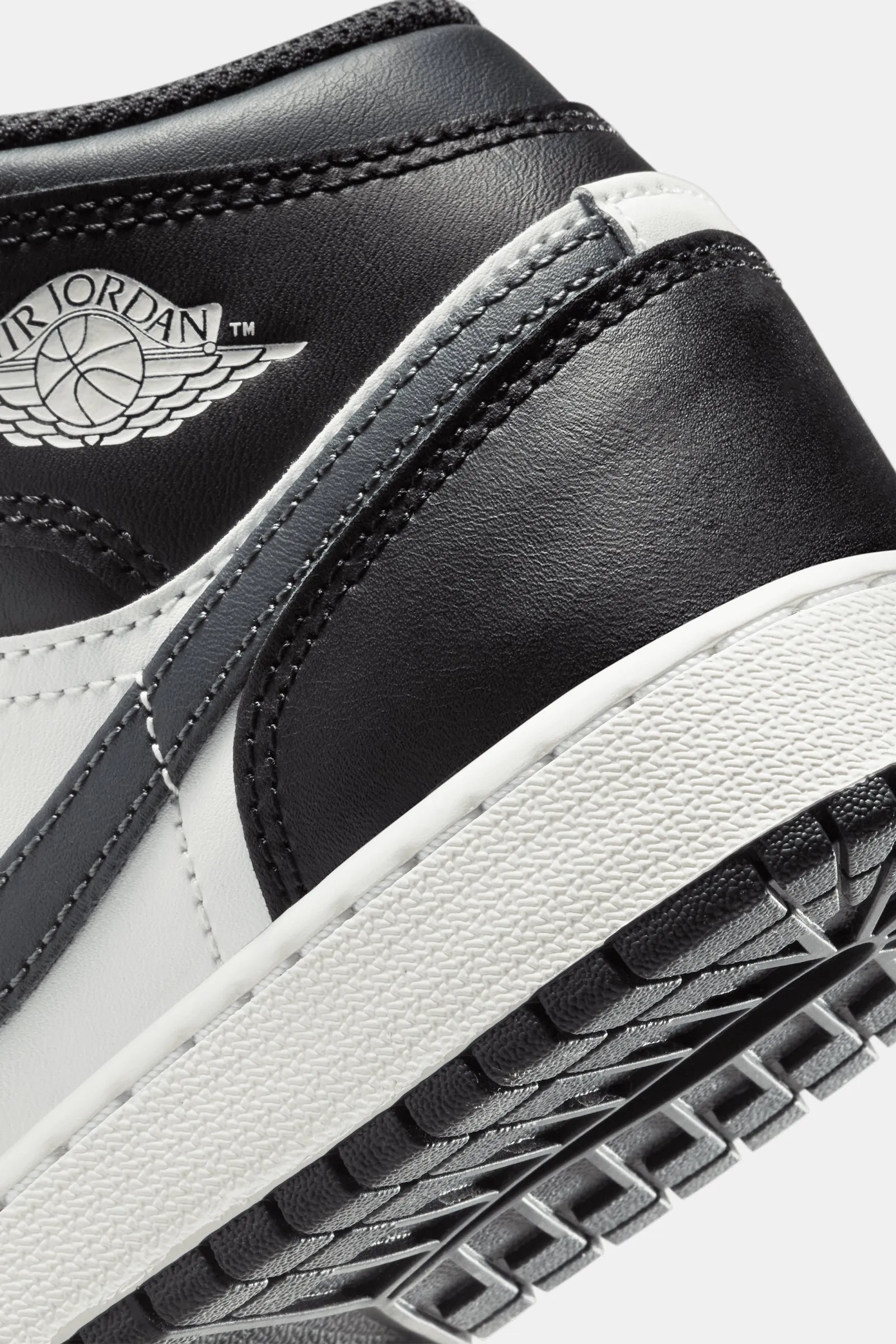 Air Jordan 1 Mid (GS)