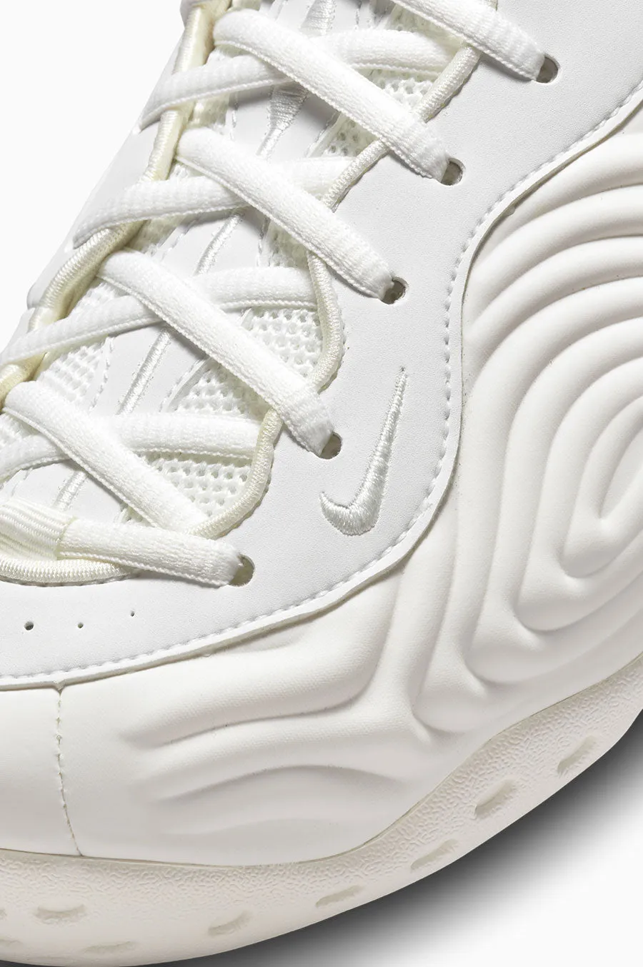 COMME DES GARCONS HOMME PLUS X NIKE AIR FOAMPOSITE ONE WHITE