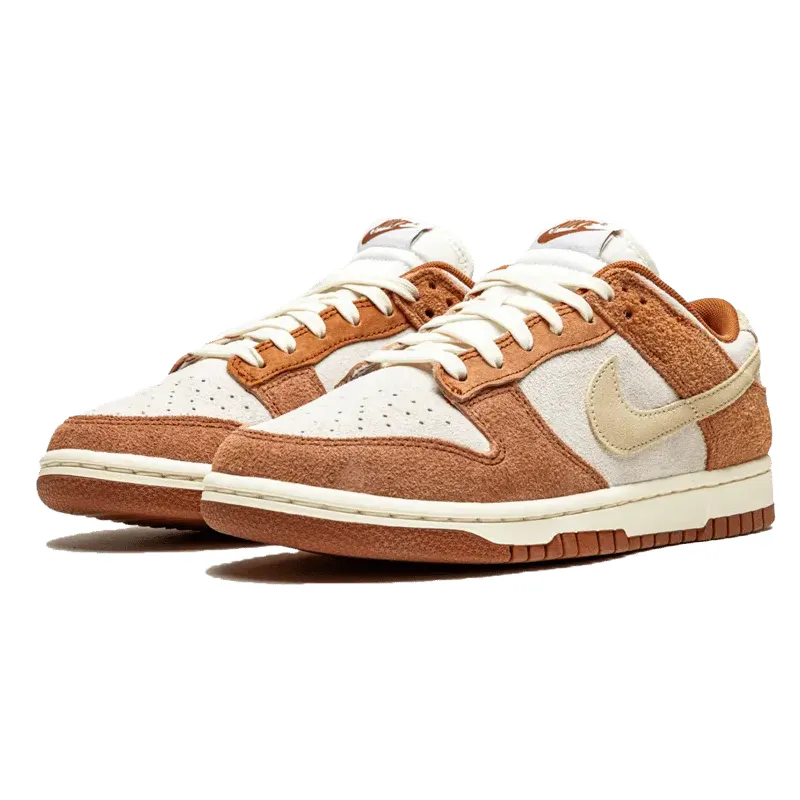 Dunk Low Premium Medium Curry