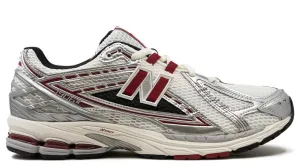 New Balance 1906R Silver Classic Crimson
