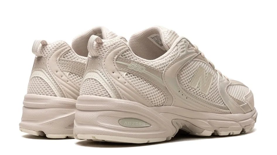 New Balance 530 Beige