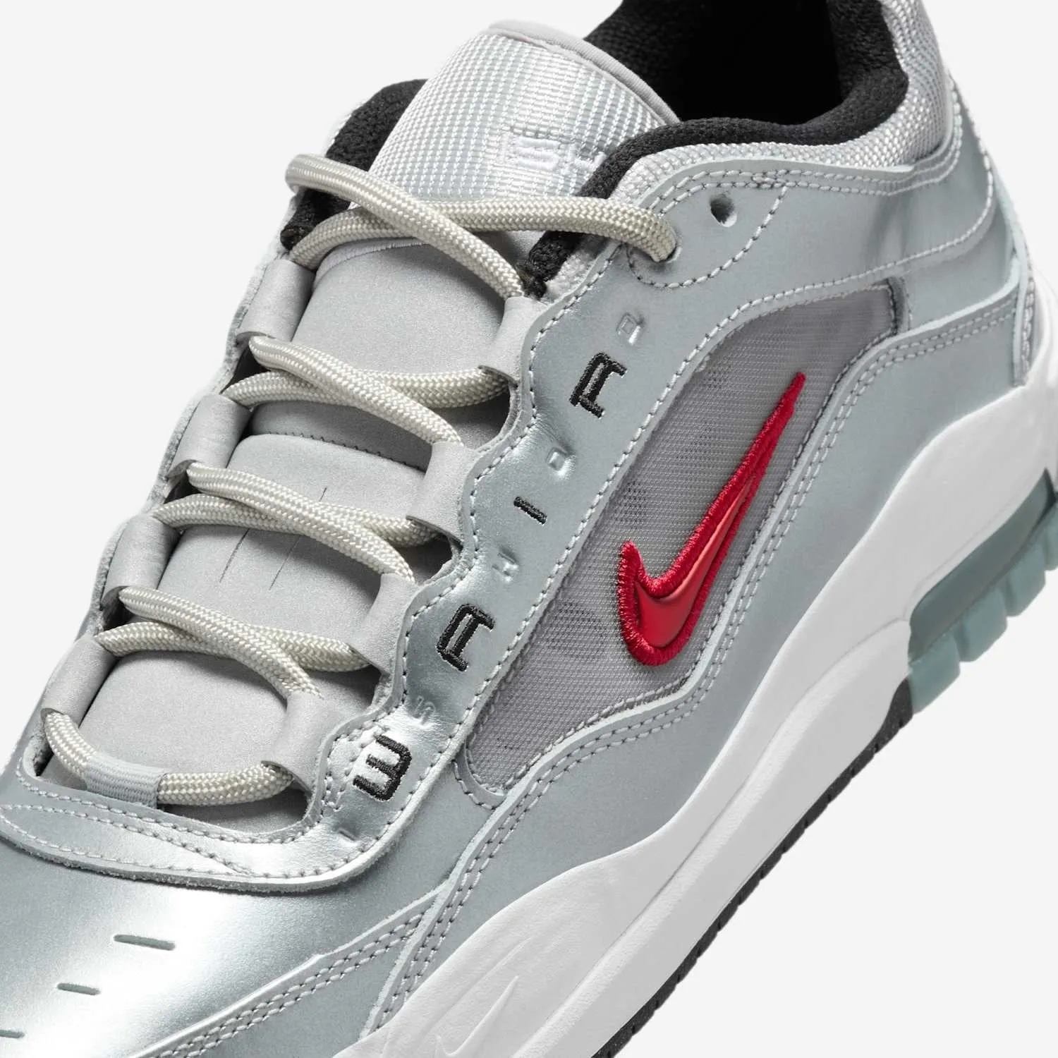 Nike SB Air Max Ishod // Silver Bullet