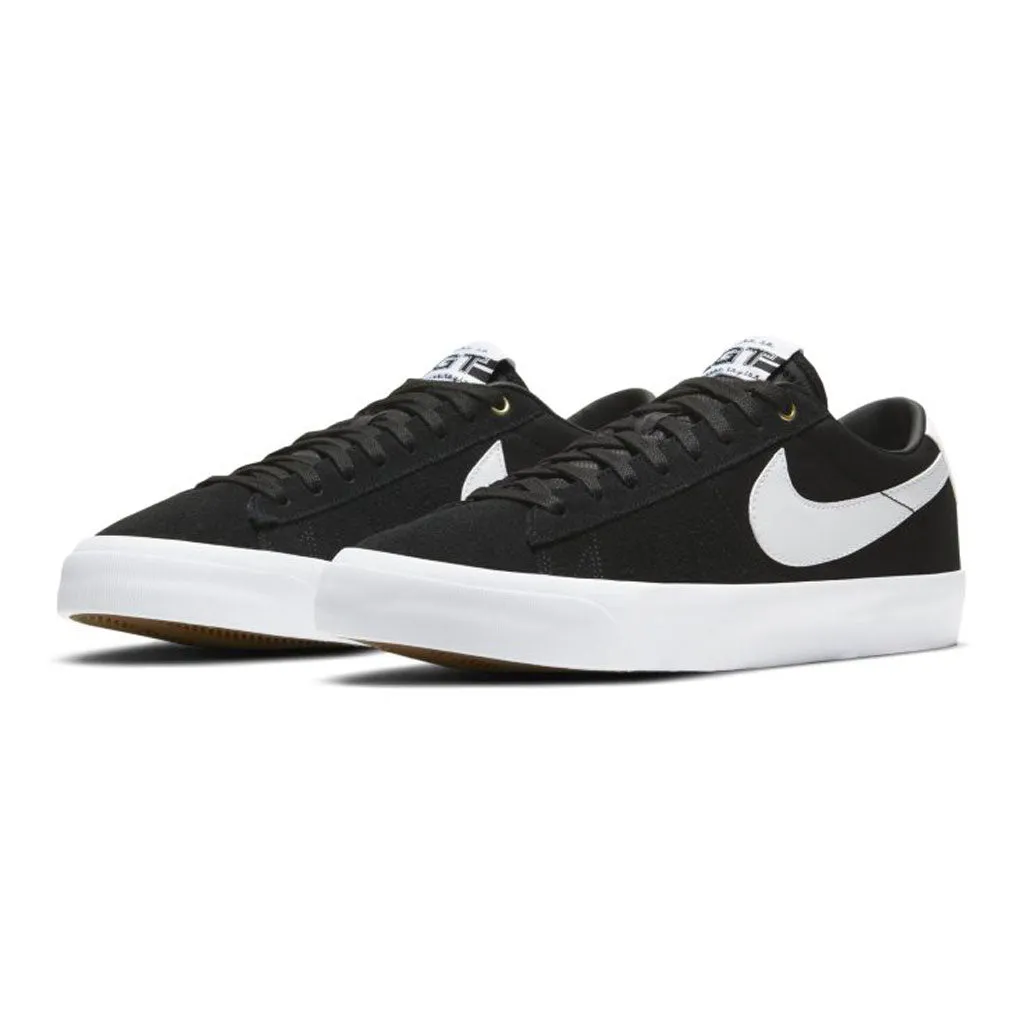 Nike SB Blazer Low Pro GT // Black/White