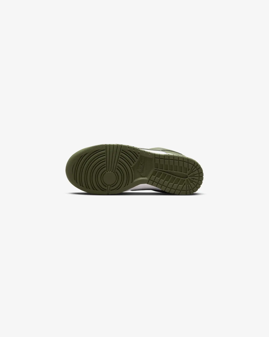 Nike SB Dunk Low Medium Olive Sneakers