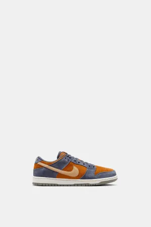 Nike SB Dunk Low Pro