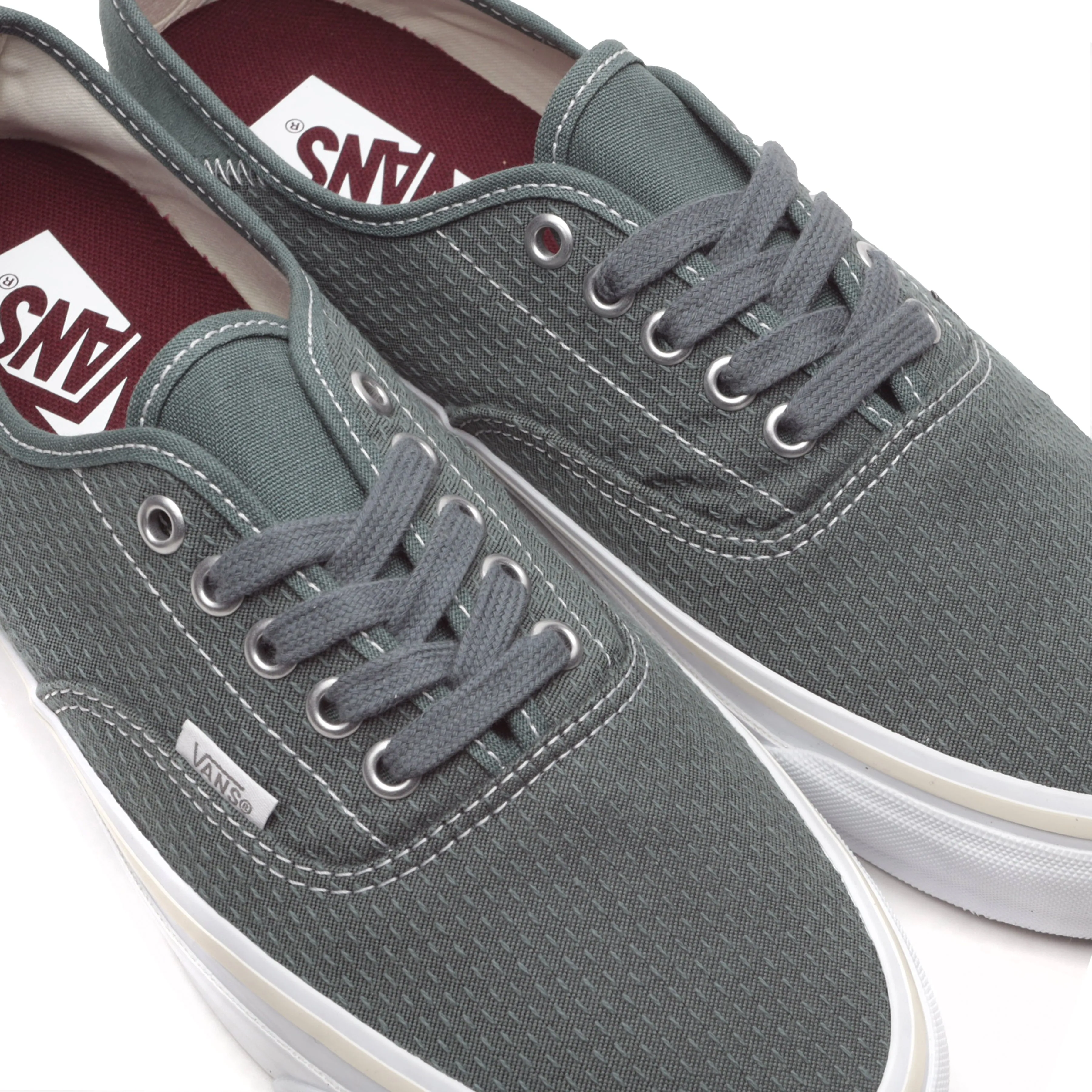 PREMIUM AUTHENTIC 44 KICKDOWN