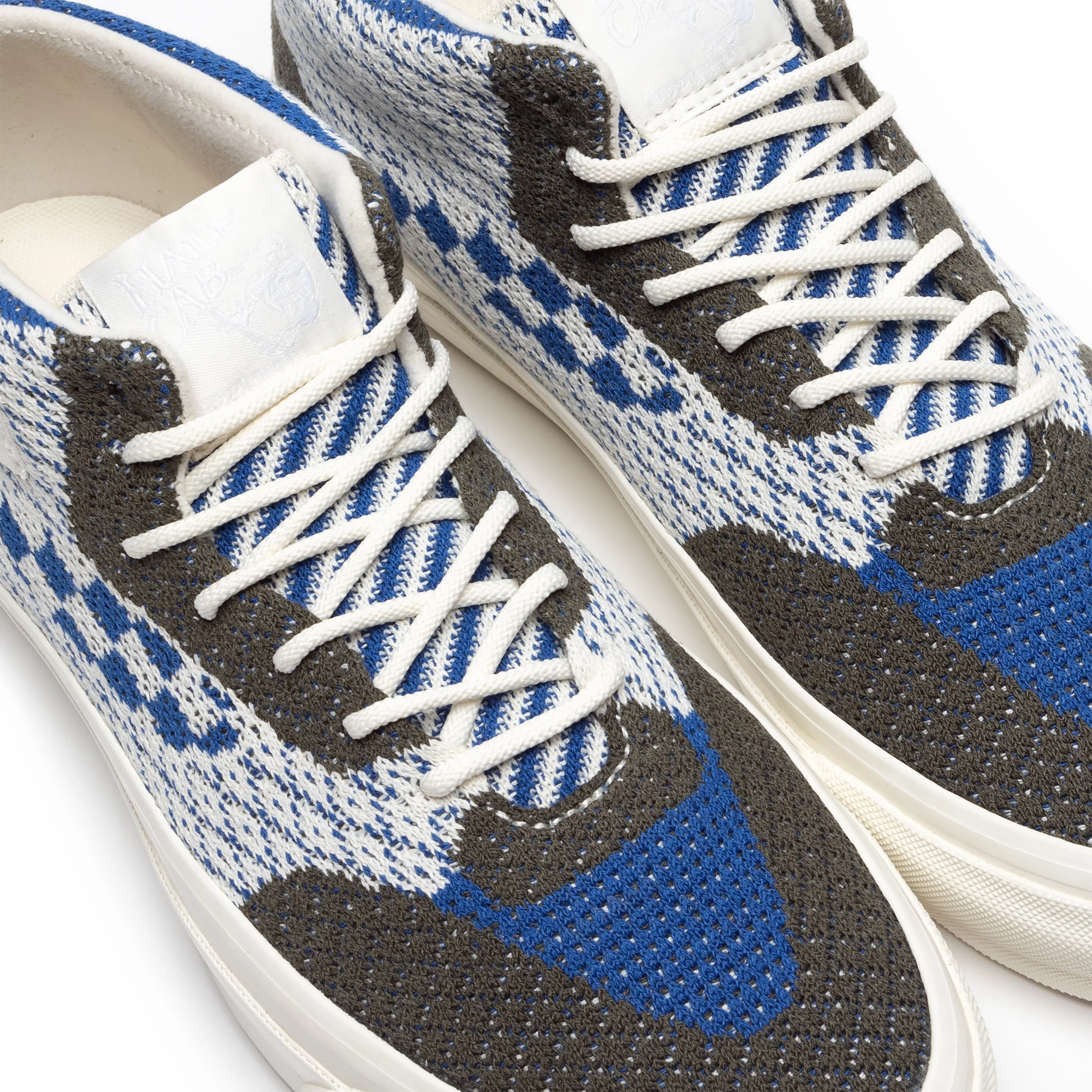 PREMIUM HALF CAB 33 ENGINEERED KNIT