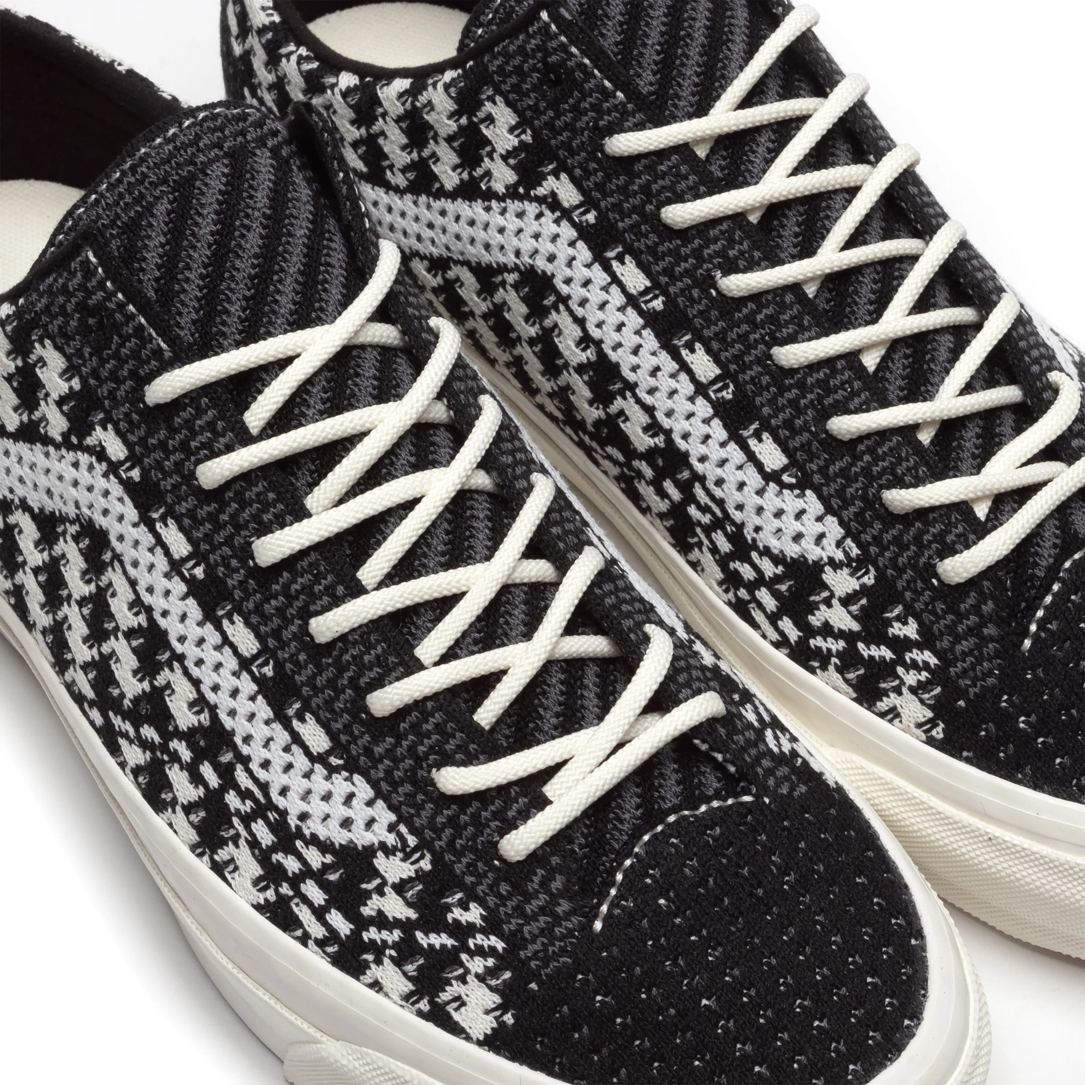 PREMIUM OLD SKOOL 36 ENGINEERED KNIT