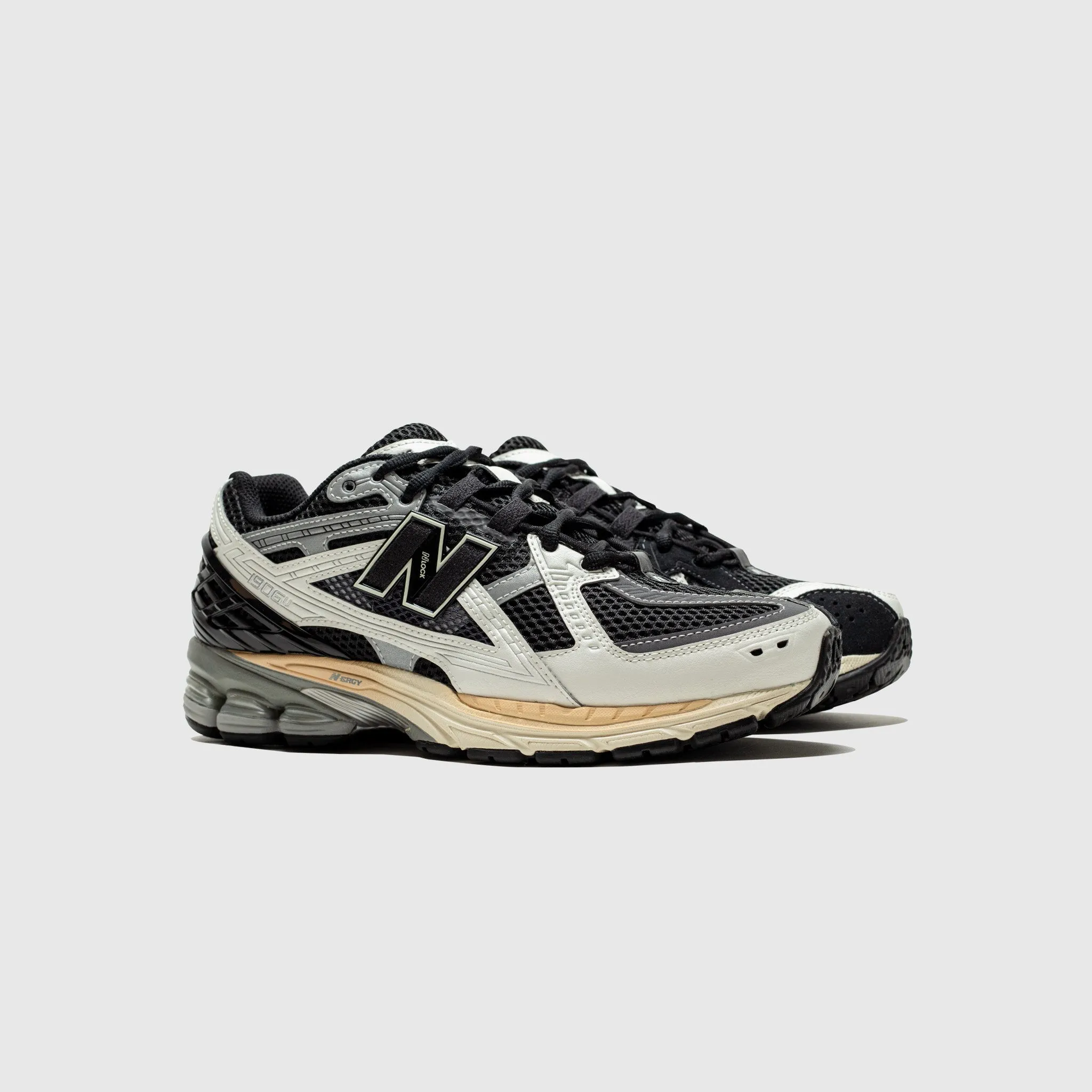 U1906NC BLACK