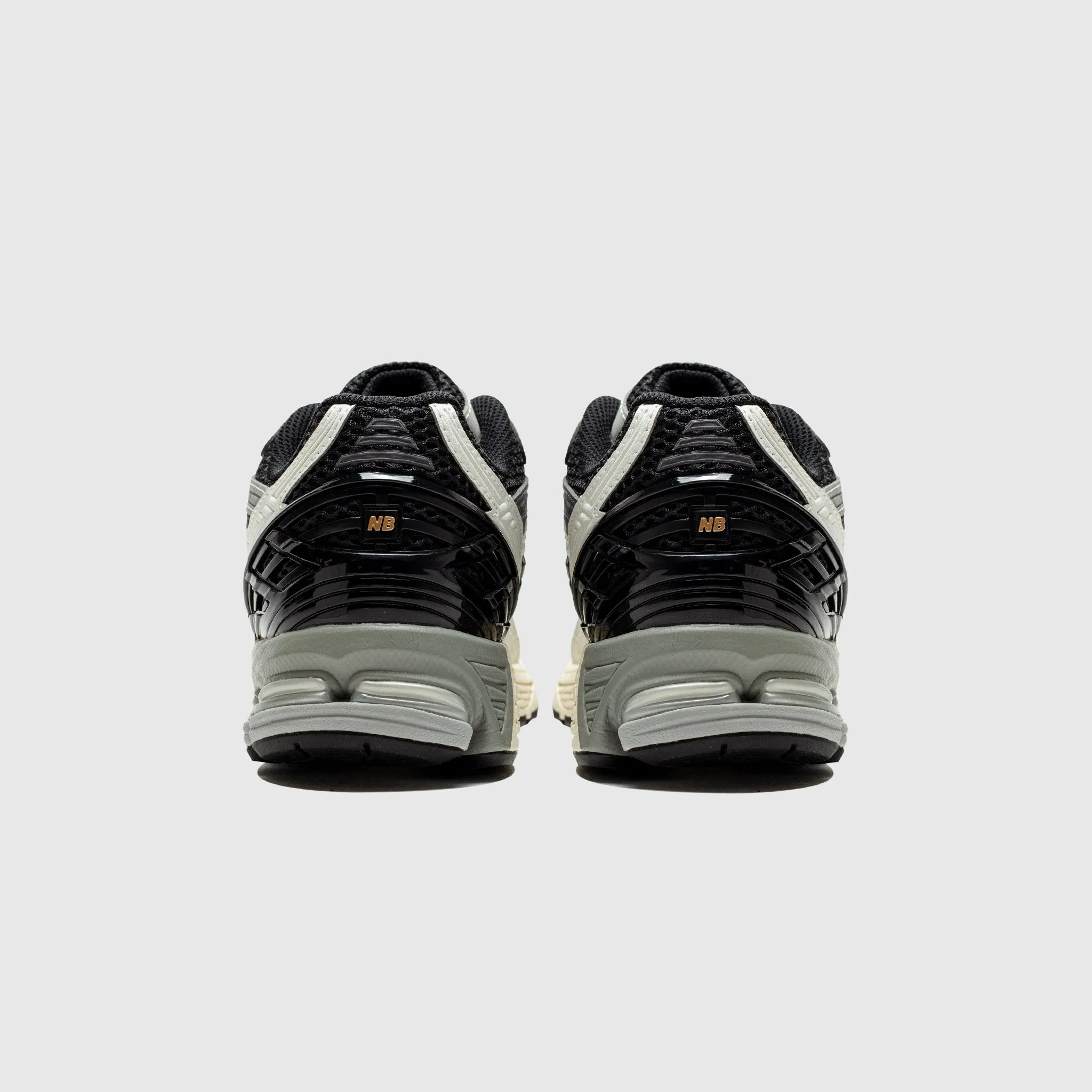 U1906NC BLACK