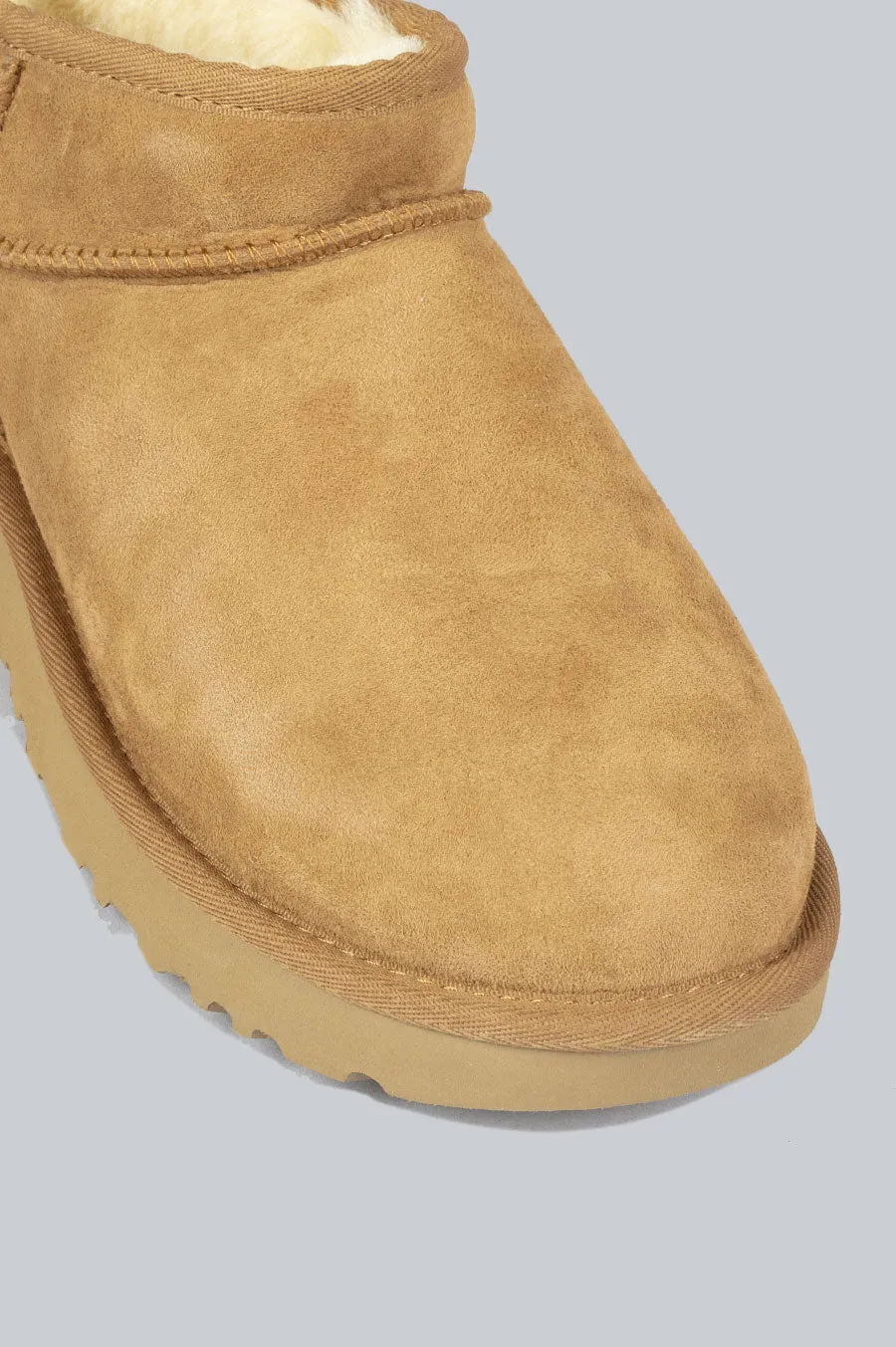 UGG CLASSIC ULTRA MINI BOOT WOMEN'S CHESTNUT