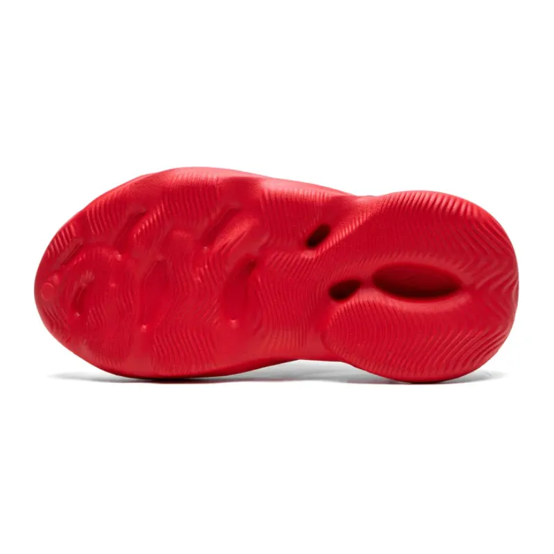 Yeezy Foam RNNR Vermillion